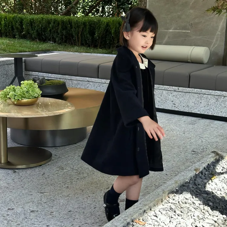 甜小七女童2025秋季新款韩版洋气荷叶领背心裙中长款风衣外套套装