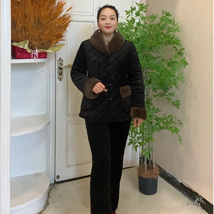 2025秋冬季新款两件套保暖修身型常规款棉服短款冬季黑色显瘦气质