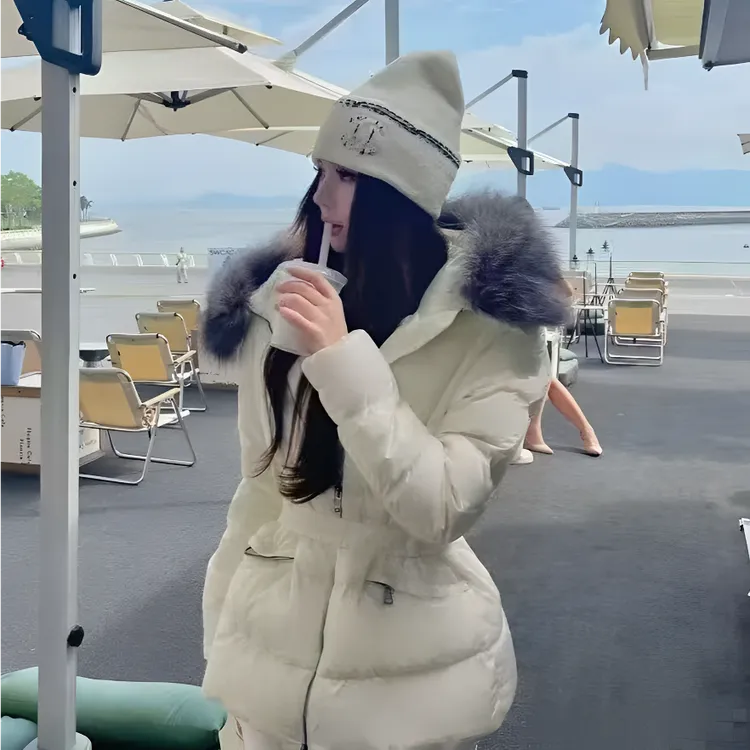 腰带收腰超大毛领羽绒服女短款修身显瘦口袋反季清仓冬季外套