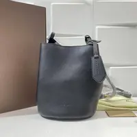 99新 BURBERRY/博柏利 思斯专属 巴宝莉水桶包 KJ699