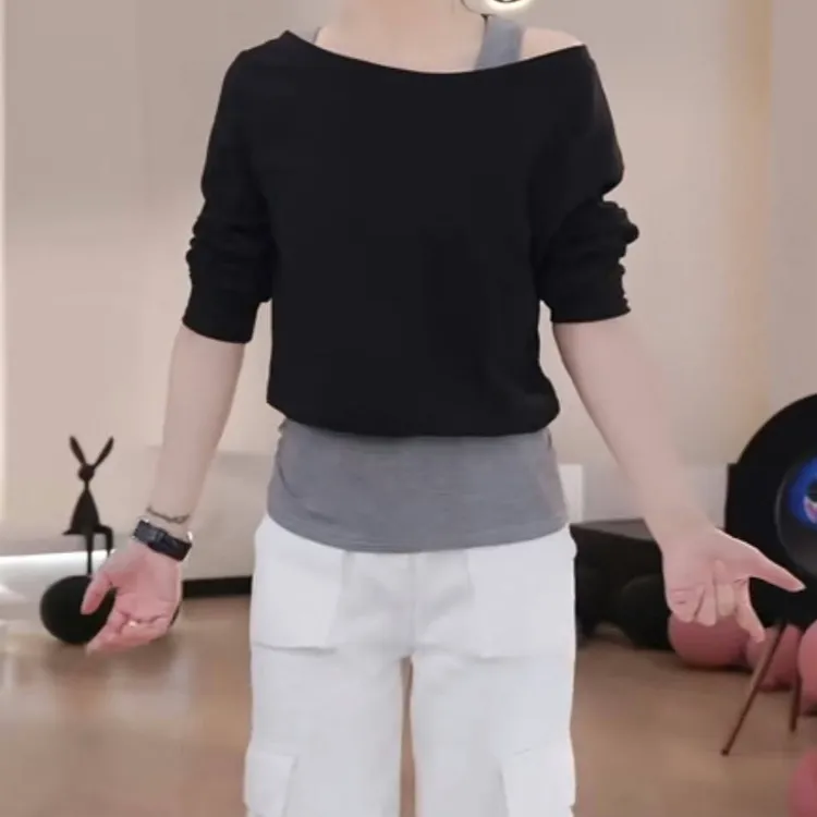 设计感纯欲露肩斜肩卫衣+背心两件套女2025早春新款外穿长袖套装