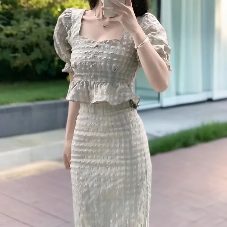 盐系名媛高级感女装冷淡风裙子两件套御姐轻熟风奶系穿搭套装女夏