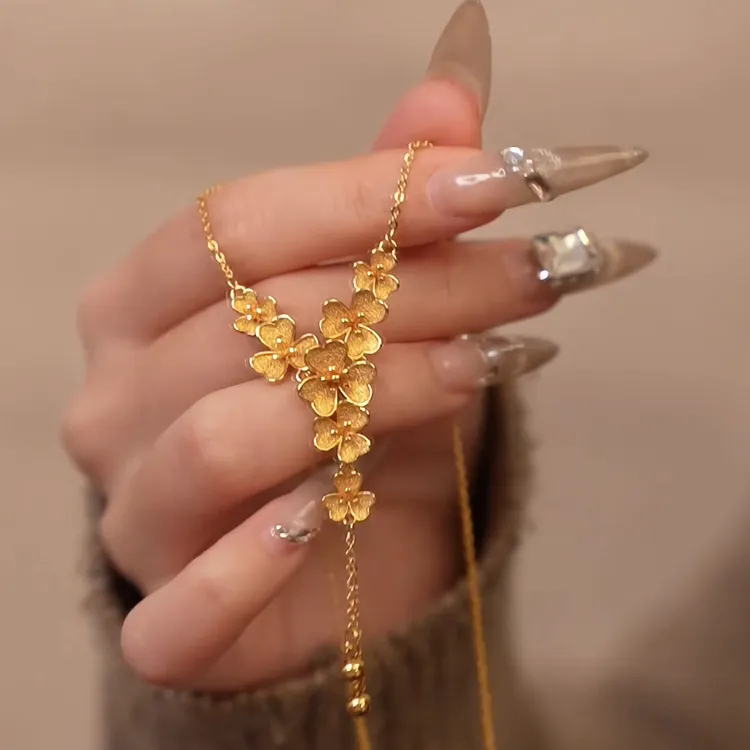 铜合金项链 新中式国潮三瓣花套链高级感百搭花瓣流苏项链