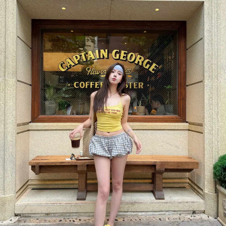 美式复古字母印花吊带背心辣妹修身显瘦短款夏季上衣时尚性感格子