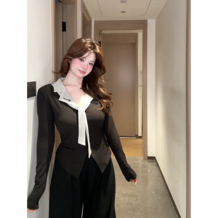 微胖mm秋冬穿搭黑色polo衫长袖T恤女超好看单穿系带别致上衣0478