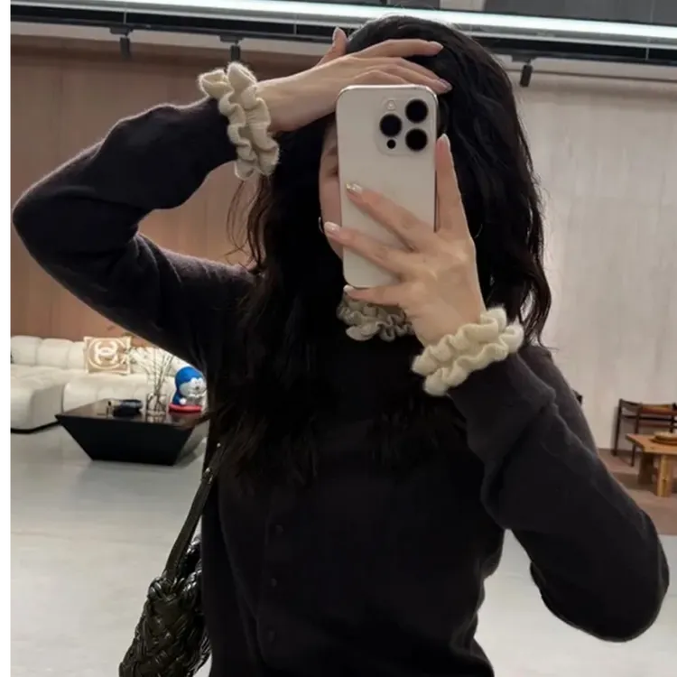 复古时尚双层木耳边撞色气质针织衫女