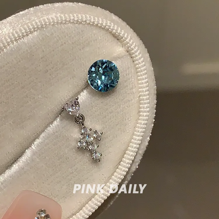 钛钢耳饰 Pink Daily满钻爱心十字架吊坠耳骨钉华子双耳洞叠戴