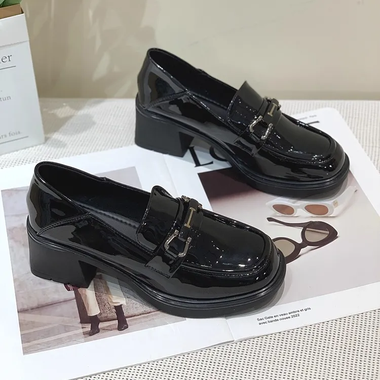 【JTG&SHOES 官方】两穿浅口漆皮粗跟2025秋季新款乐福鞋英伦一脚蹬