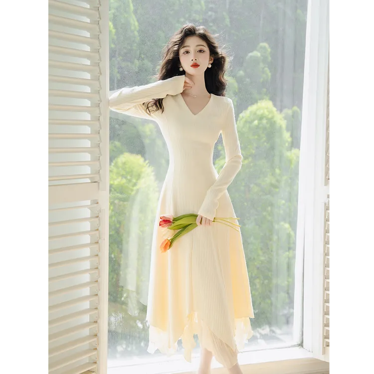 法式针织打底连衣裙秋冬2025新款高腰显瘦裙子御姐轻熟风气质长