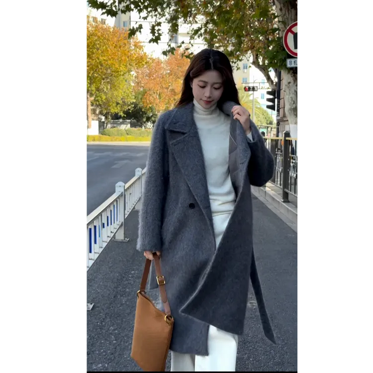 CoCoRoin时尚简约长款绵羊毛拉绒大衣保暖修身90白鹅绒大衣女