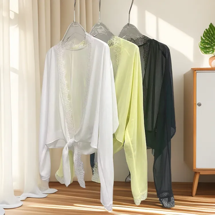 气质轻薄蕾丝拼接开衫时尚百搭