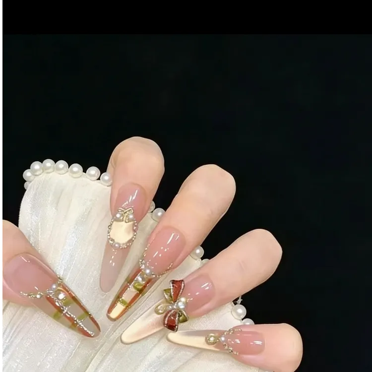 【樱草小香风】秋冬时尚清新纯欲高级感手工穿戴式美甲