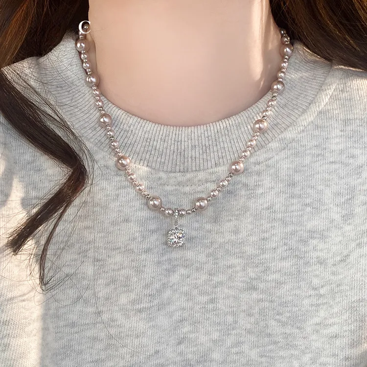 CK 合金项链 曼塔玫瑰方糖贝珠项链女2025新款爆款毛衣颈链气质in