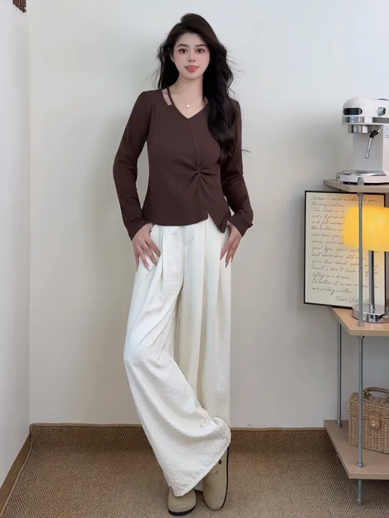 [暖冬薄绒]2025秋冬正肩打底镂空显瘦加绒上衣白裤子灯芯绒风衣