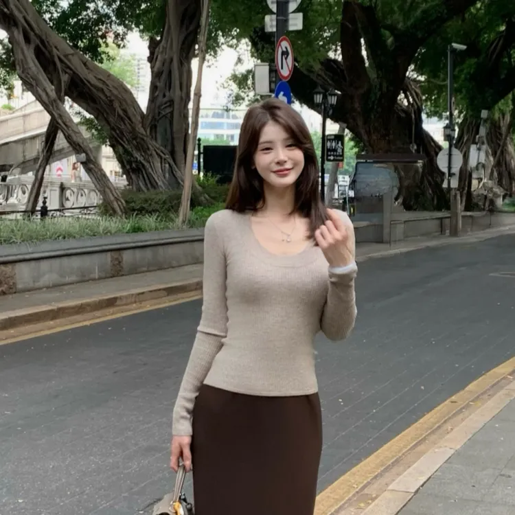 灰色毛衣女春秋季2025新款圆领打底衫内搭高级感低领修身针织上衣