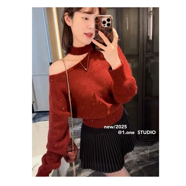 韩系氛围感细闪挂脖斜肩针织衫秋冬女装软糯收腰保暖毛衣