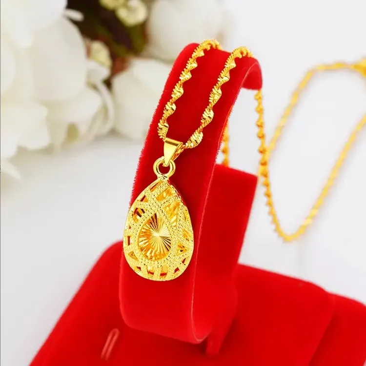 合金吊坠 精美水滴一套项链女吊坠不掉色锁骨链送妈妈老婆礼商品图