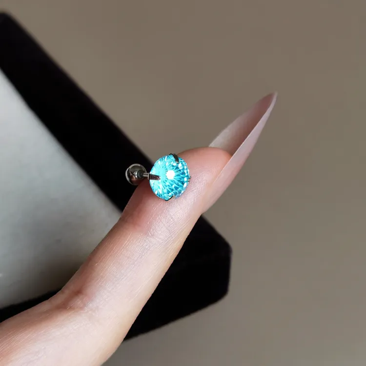 黄铜合成锆石耳饰 浅蓝耳钉925纯银针烟花切满钻甜酷耳骨钉耳蜗