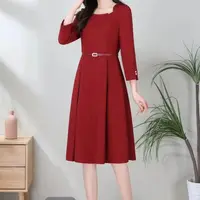 Q1041时尚减龄方领连衣裙女2025年新款气质遮肚子显瘦裙子