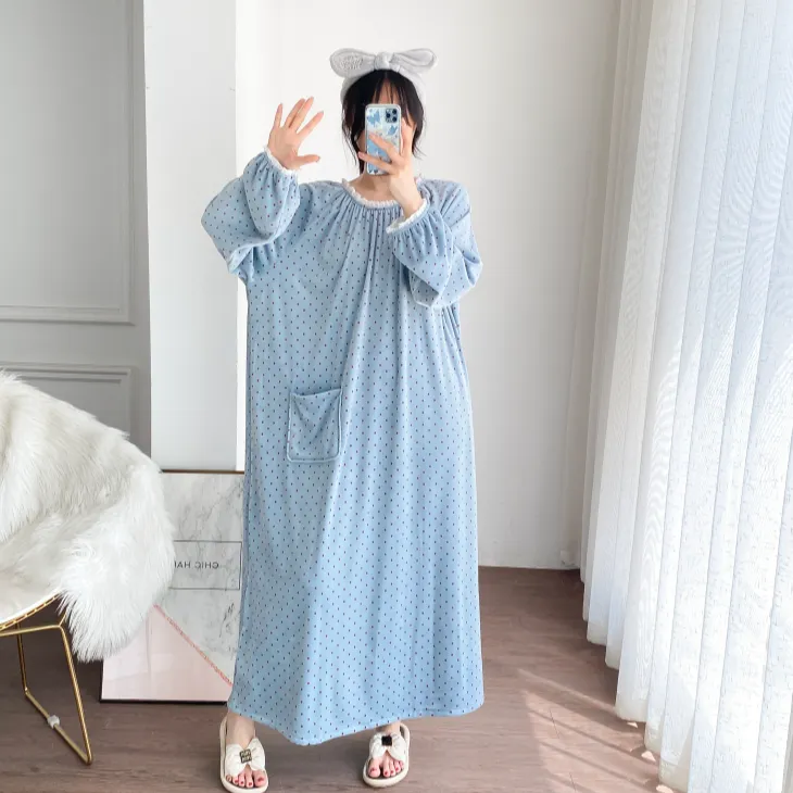 波点海岛绒加长睡裙冬季加肥大码超长孕妇胖mm200斤保暖加绒睡袍