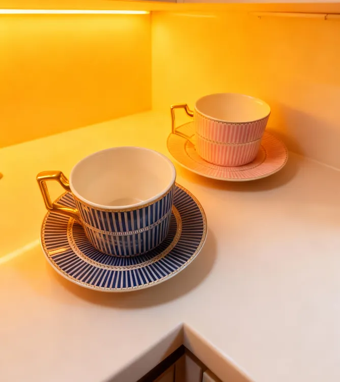 精致简约欧式纯色英式杯碟复古咖啡杯红茶杯套具