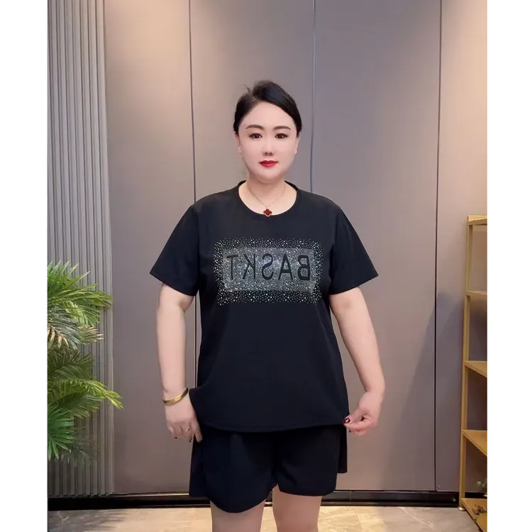 2025夏季新款时尚洋气韩版宽松重工圆领烫钻字母遮肉上衣+短裤