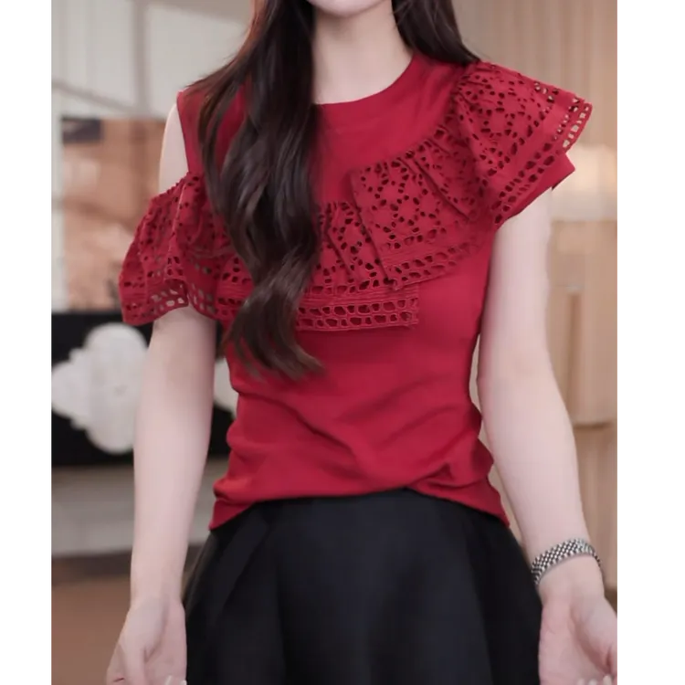 2025夏季新款气质露肩拼接镂空花边T恤时尚洋气宽松显瘦百搭上衣