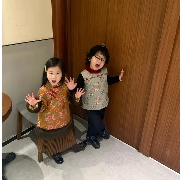 壹妈童装2026年新年服女童旗袍裙冬季拜年礼服宝宝夹棉金色连衣裙