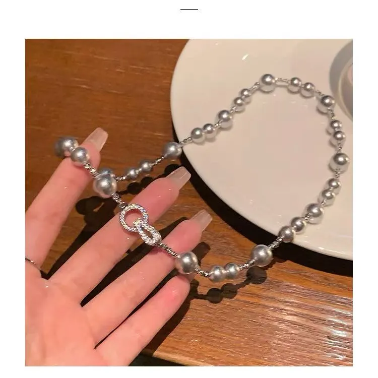 合金吊坠 高级感灰色珍珠项链小众设计感高级气质锁骨链女夏甜酷
