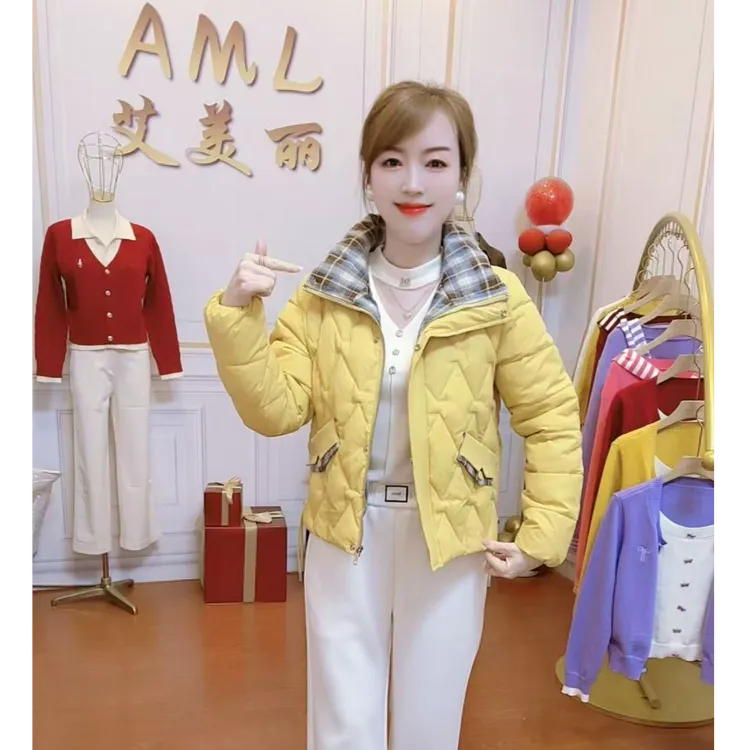 AML5 时尚格子拼接2025冬季新款轻薄保暖百搭显瘦洋气短款棉服