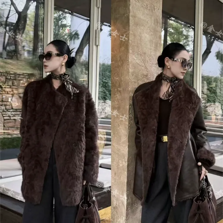 【湖湖洋洋】25年高定DU家小湖羊双面穿皮毛一体环保毛毛抗风短外套