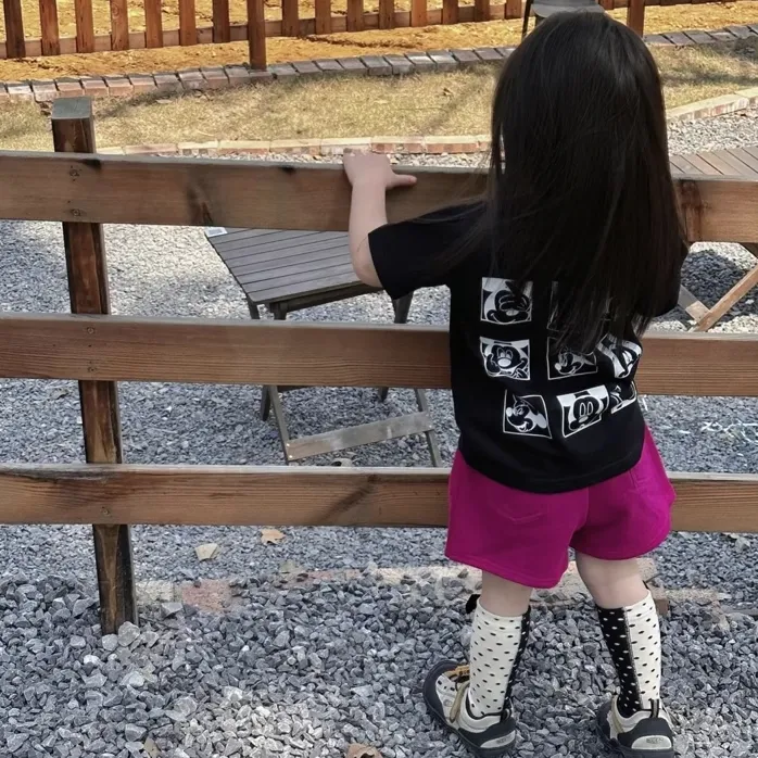 小惜亦夏季新款2025韩版童装米奇圆领黑色短袖紫色裤子百搭套装