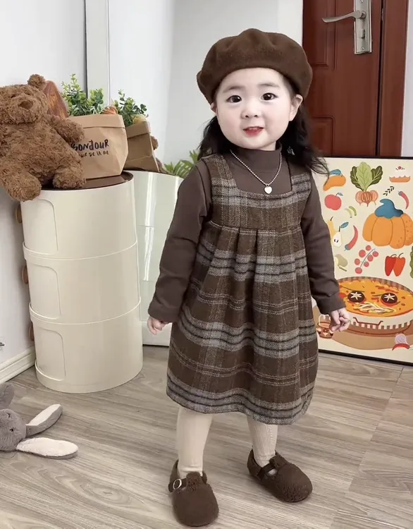 女童森系连衣裙套装2025春秋季新款洋气韩版复古格子背心裙两件套