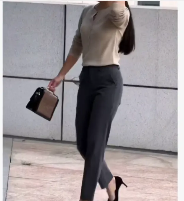 2025早秋时尚潮流百搭精品女装Yrxo9