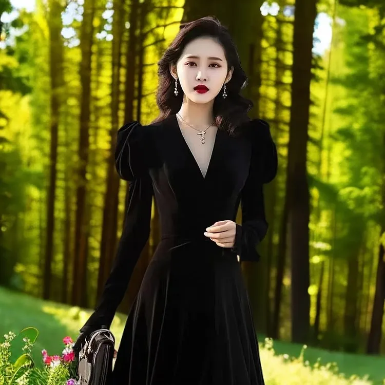 2025春季上流社会绝美礼服气质女神范轻奢超好看黑色丝绒连衣裙
