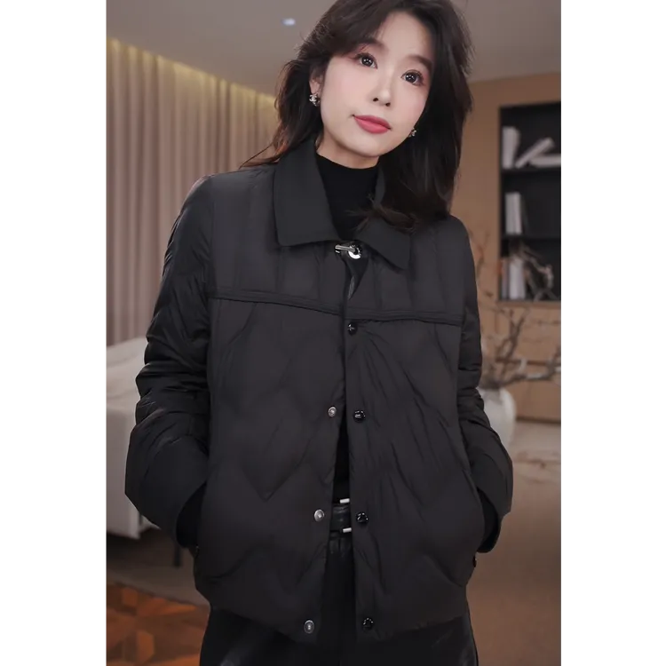 广州琴姐【都市棱镜】设计感白鸭绒保暖小香风羽绒服外套女秋冬3832