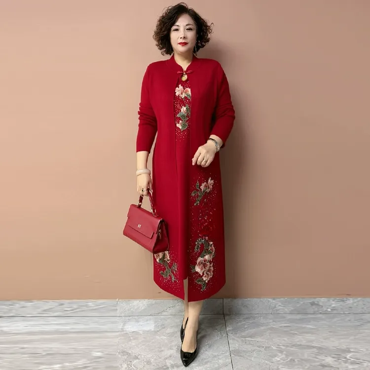 80155喜婆婆高贵针织假两件套长款羊毛裙中老年女士婚宴毛衣刺绣