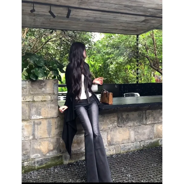 MARIE.COCO韩系气质不规则开衫外套女内搭修身上衣磨白牛仔喇叭裤