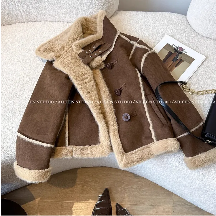 2025冬季新款韩系复古高级感设计感皮毛一体加厚保暖机车外套上衣