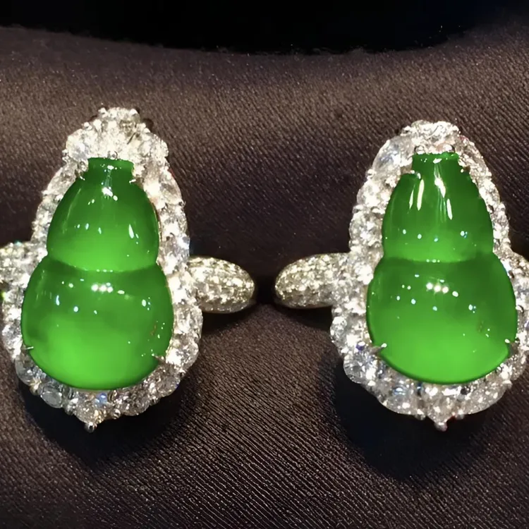 高端正品绿玉髓耳钉经典葫芦豪华镶嵌精致油润细腻绿色耳环高级感