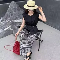 【依尚精选】欧货时尚套装百搭锋芒大女主流浪丹宁风lulu风御姐风