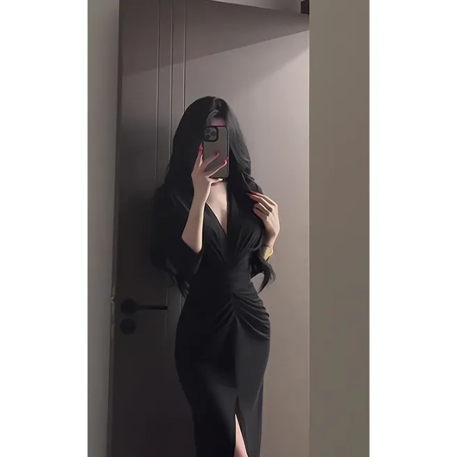 御姐黑色收腰显瘦v领连衣裙轻奢气质绝美中长款开叉包臀裙3395#