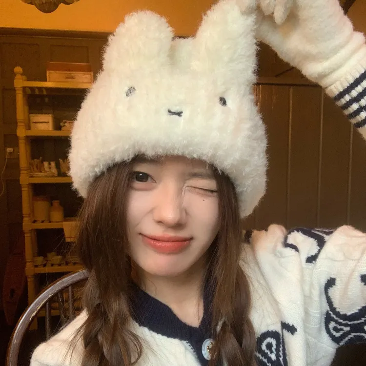 可爱兔耳朵毛绒帽子女冬季防寒保暖针织帽毛线帽冬天护耳包头冷帽