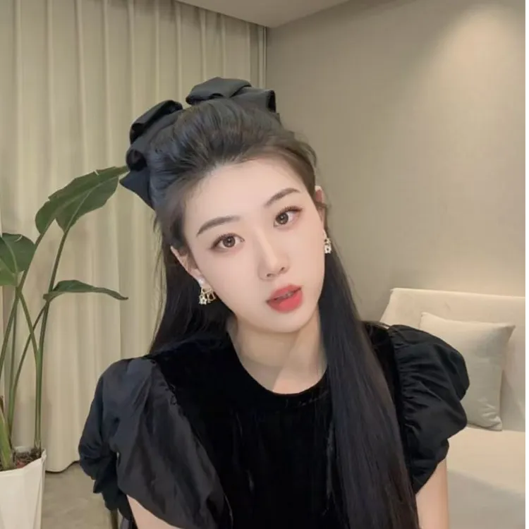 气质百搭法式高级质感后脑勺鲨鱼夹缎面蝴蝶结发夹花苞抓夹