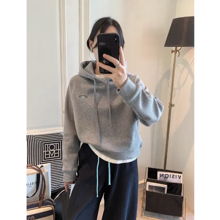 加绒卫衣女秋冬季2026新款女装韩版时尚短款连帽插肩袖百搭上衣女