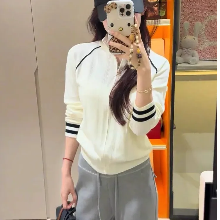 70157大码女装2025秋季新款韩系学院风立领拉链洋气减龄针织开衫