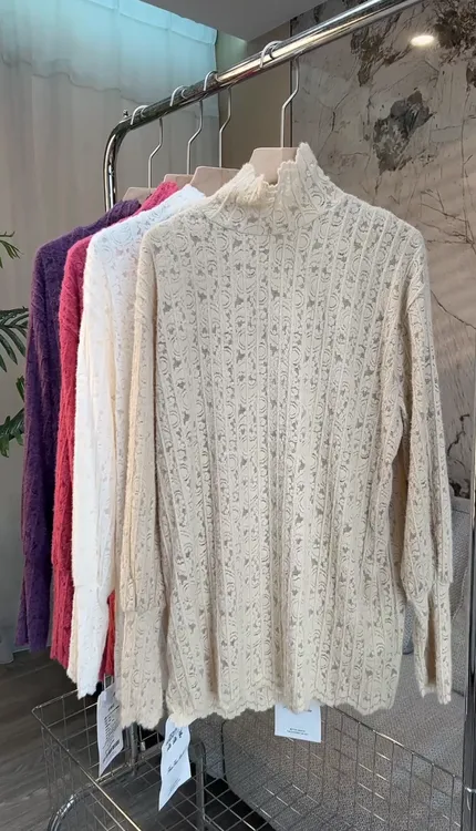 欧货秋冬新款高领柔软蕾丝镂空衫花边洋气减龄大版长袖t袖