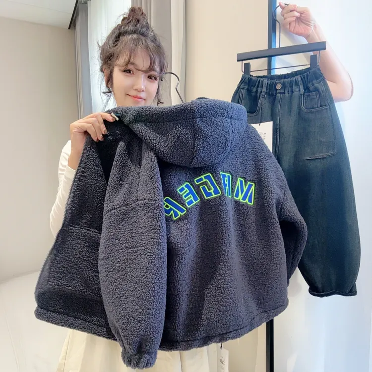 男童冬装毛毛衣外套2025新款儿童加厚加绒上衣中大童韩版炸街潮