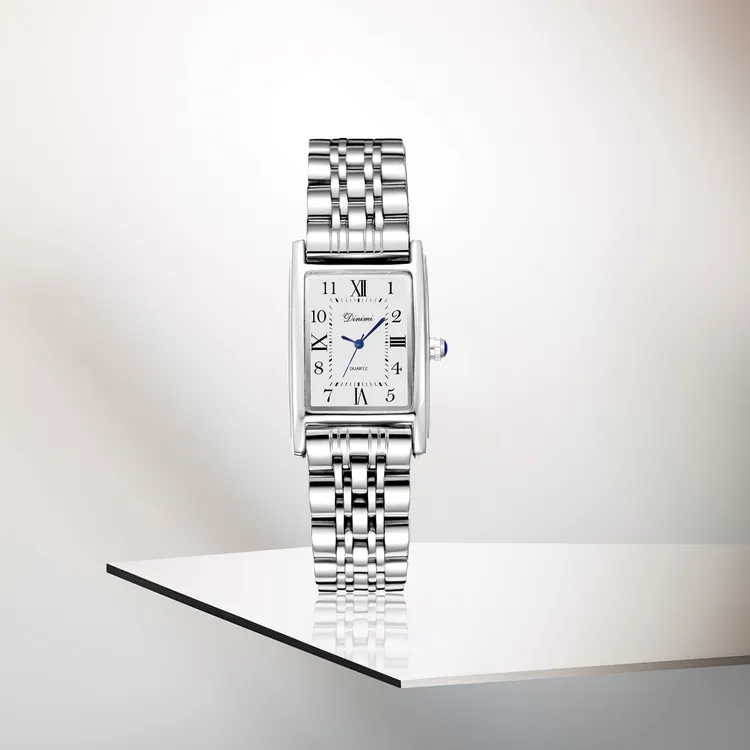 网红简约气质百搭精致时尚轻奢潮流高级感小众方形镶钻防水女士表