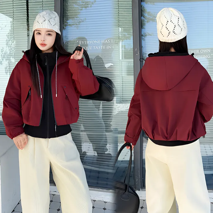 【品牌】加绒加厚冲锋衣短外套新韩版时尚洋气可拆卸连帽气质两件套